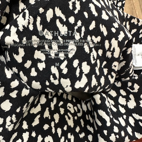 Salutation Stash 7/8 Tight - Picture 2 of 8